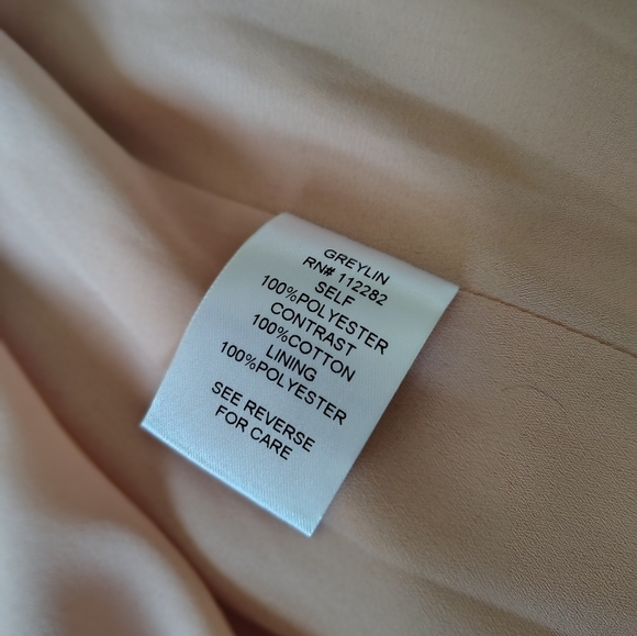 GREYLIN Elegant Lace Pleated Dress in Blush Size L - Picture 11 of 12